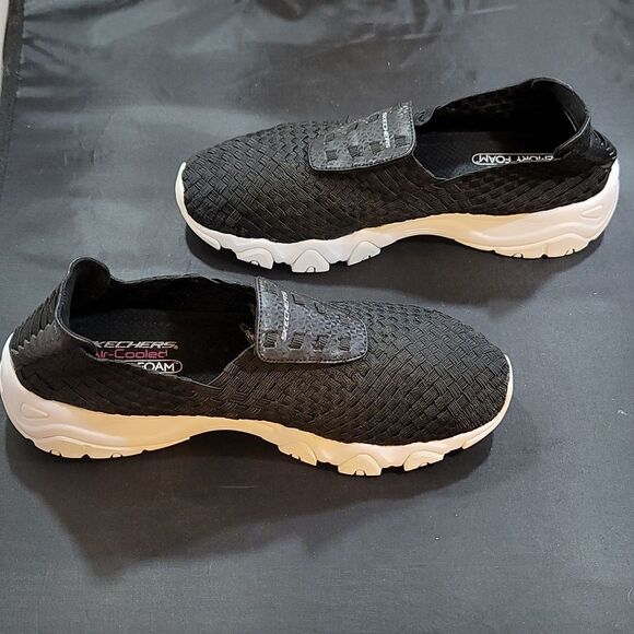 SKECHERS. AIR COOLED MEMORY FOAM SNEAKER(WMNS) Skechers DLITES 2.0 ) - Picture 10 of 16